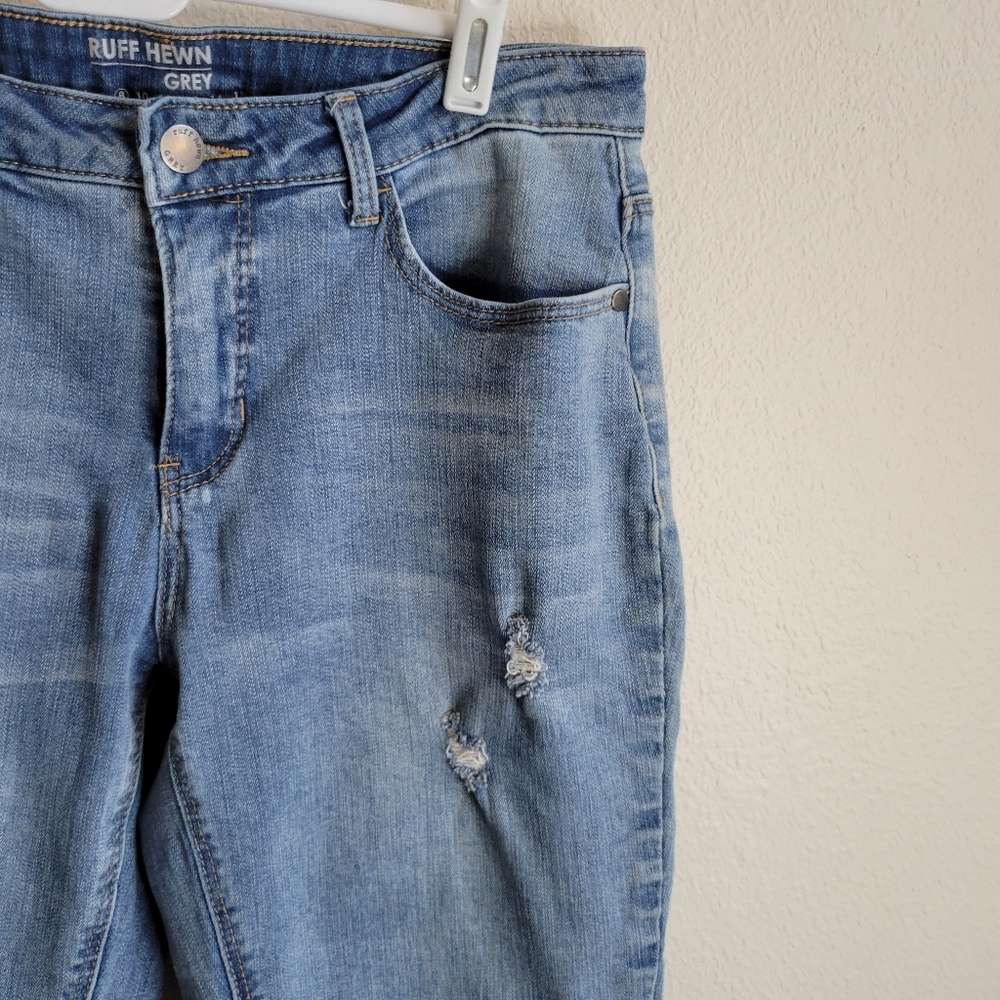 Ruff Hewn Light Blue Distressed Cropped Jeans W Embellished Cuffs Ladies 8. - Picture 3 of 8